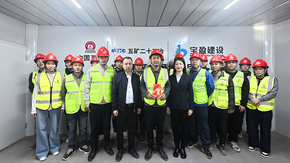 1764571724907540.jpg 1764571724907540.jpg